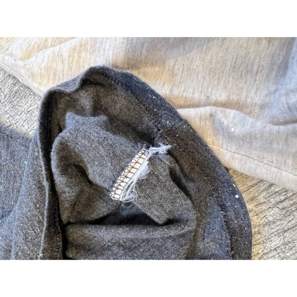 GAP Shimmer Extra Small Lot Of 2 T-Shirt Tee Shirts Metallic Tinsel XS Hole - Picture 8 of 13